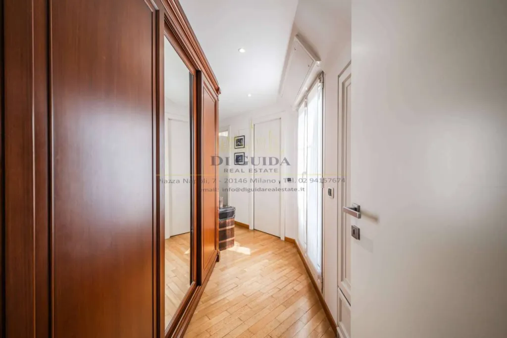 Corridoio – Attico in vendita a Monte Rosa – Lotto, Milano | Di Guida Real Estate