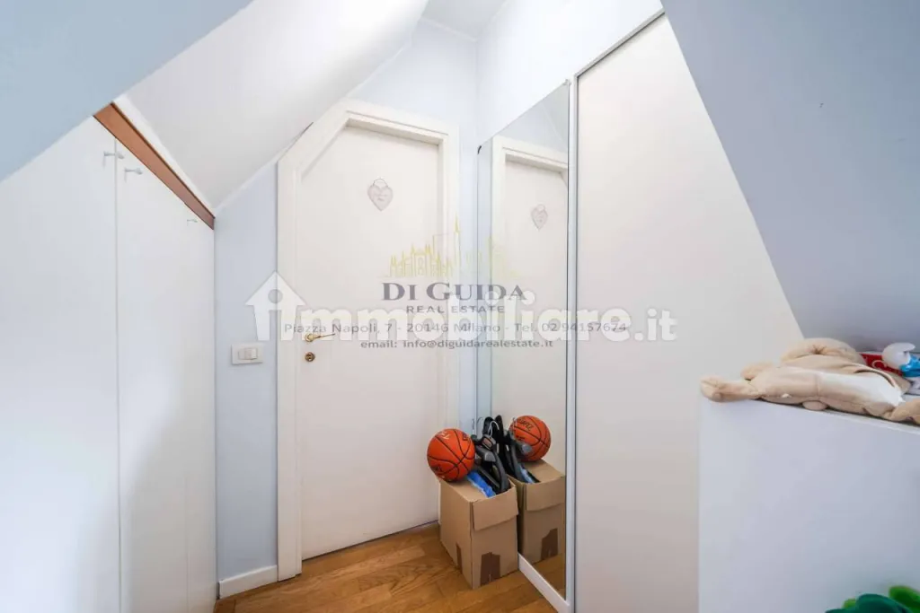 Disimpegno – Attico in vendita a Monte Rosa – Lotto, Milano | Di Guida Real Estate