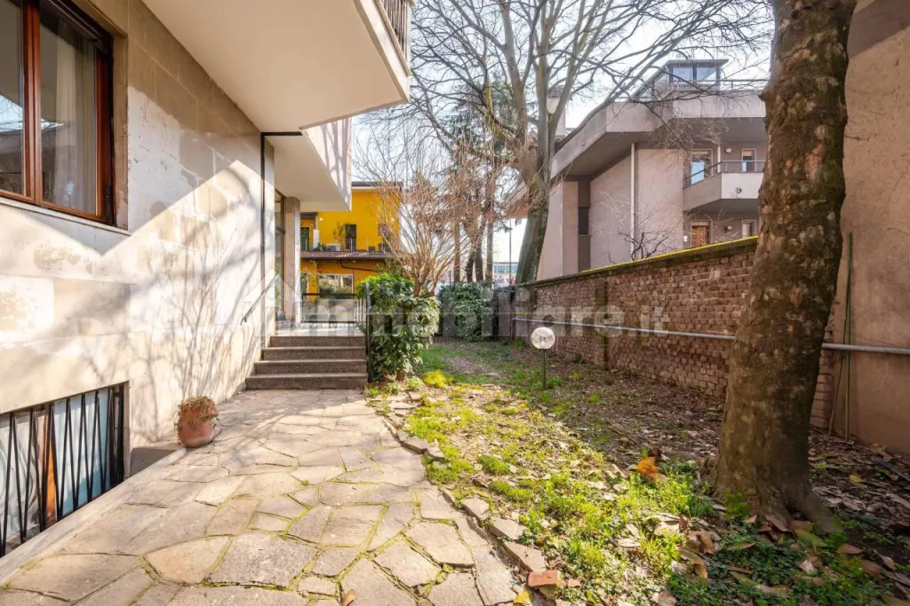 Giardino – Attico in vendita a Monte Rosa – Lotto, Milano | Di Guida Real Estate