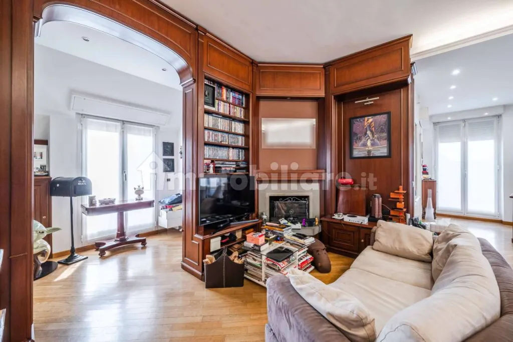 Salone – Attico in vendita a Monte Rosa – Lotto, Milano | Di Guida Real Estate