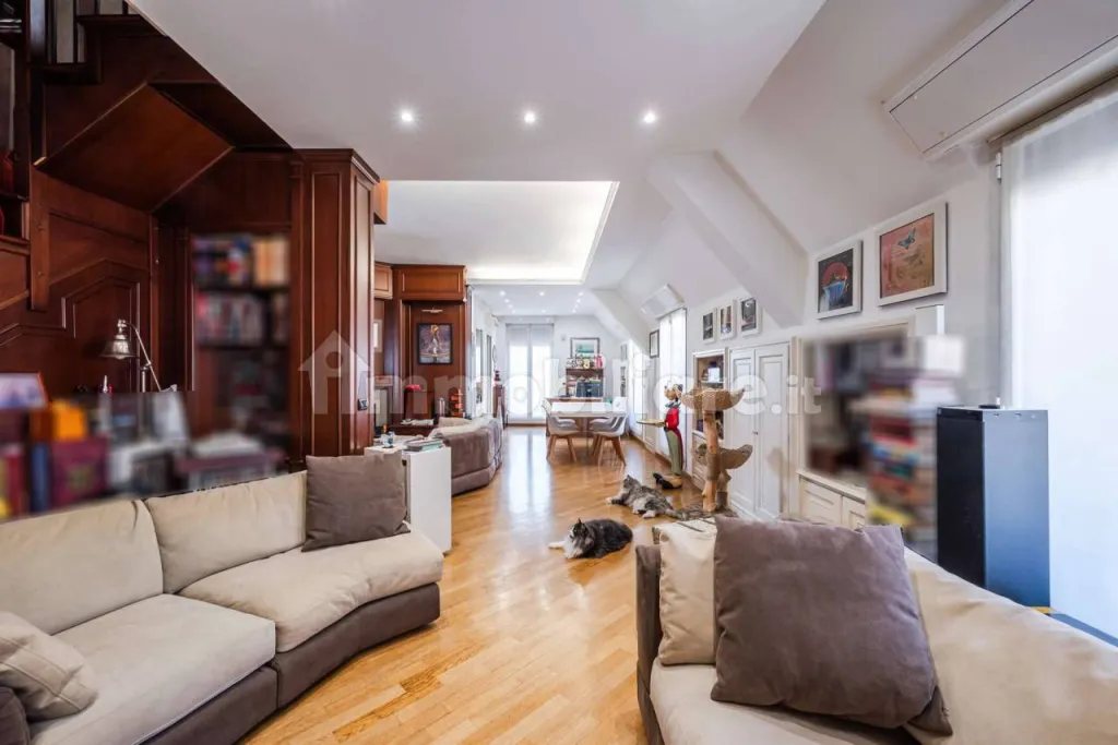 Salone – Attico in vendita a Monte Rosa – Lotto, Milano | Di Guida Real Estate