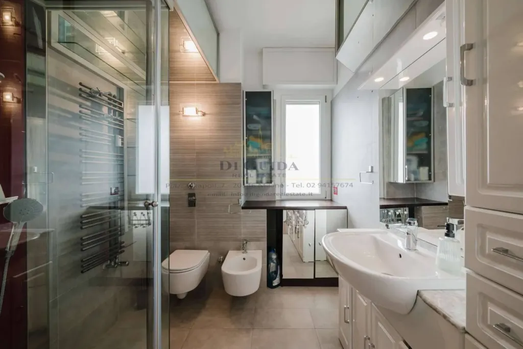 Bagno – Appartamento in vendita a Bellaria, Cinisello Balsamo | Di Guida Real Estate