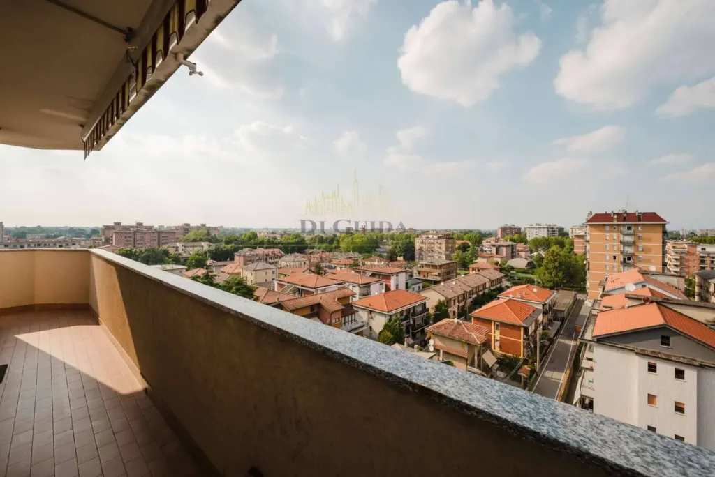 Balcone – Appartamento in vendita a Bellaria, Cinisello Balsamo | Di Guida Real Estate