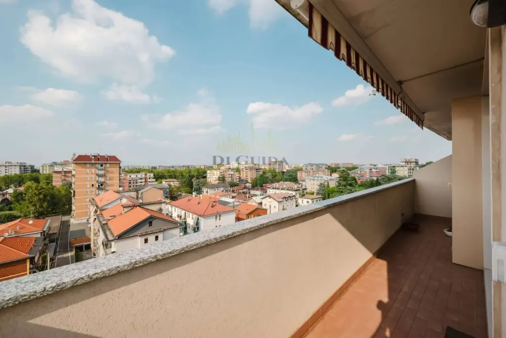 Balcone – Appartamento in vendita a Bellaria, Cinisello Balsamo | Di Guida Real Estate