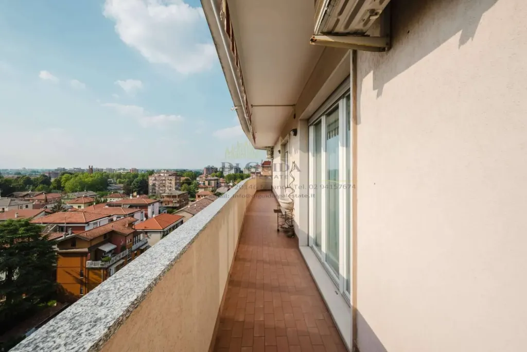 Balcone – Appartamento in vendita a Bellaria, Cinisello Balsamo | Di Guida Real Estate