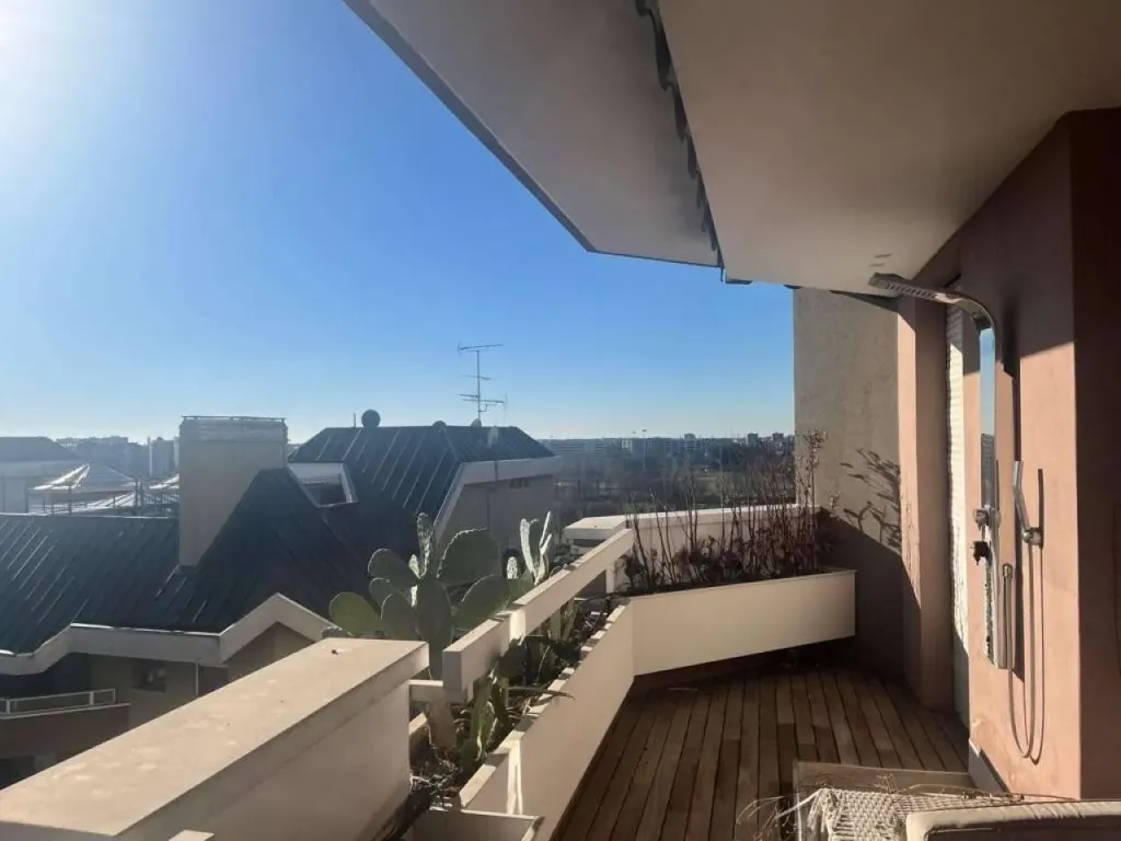 Terrazzo – Appartamento in affitto a San Siro, Milano | Di Guida Real Estate