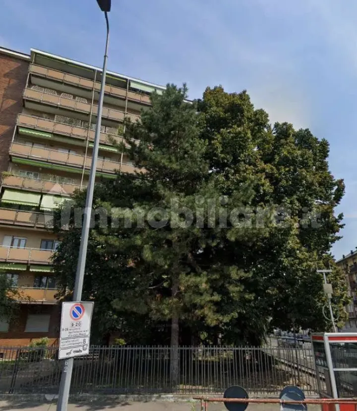 Bilocale in via Novara 160 – Facciata – Appartamento in affitto a San Siro, Milano | Di Guida Real Estate