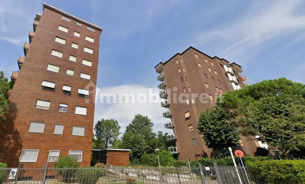 Bilocale in via Novara 160 – Facciata – Appartamento in affitto a San Siro, Milano | Di Guida Real Estate