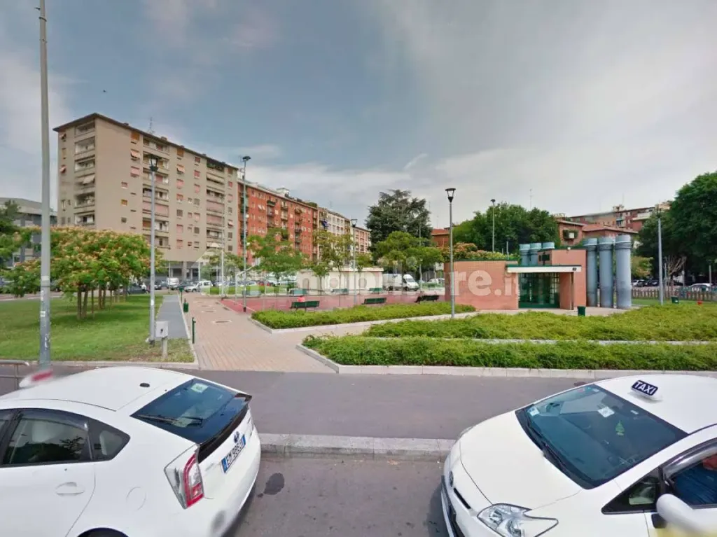 Zona – Appartamento in vendita a Certosa | Di Guida Real Estate