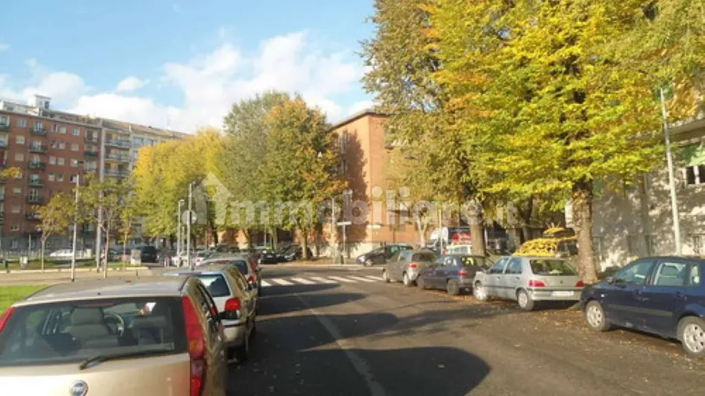 Zona – Appartamento in vendita a Certosa | Di Guida Real Estate