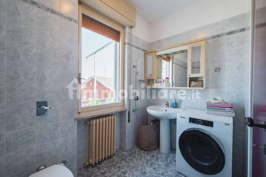 Trilocale in via Tommaso D'Aquino 7 – Bagno – Appartamento in vendita a Cittadella - Villaggio Dalmazia, Novara | Di Guida Real Estate