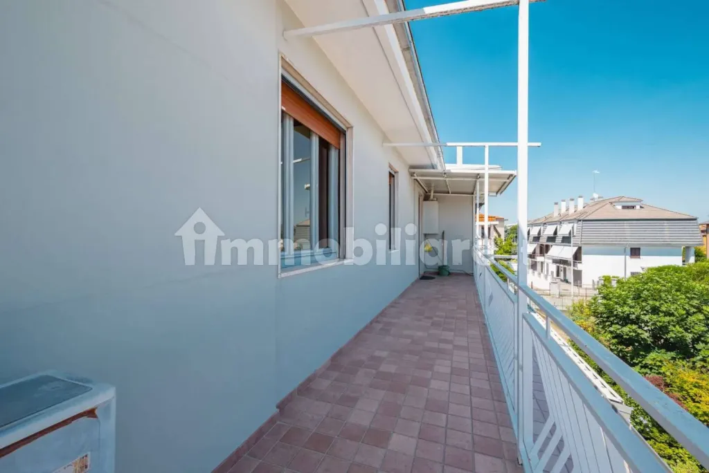 Trilocale in via Tommaso D'Aquino 7 – Balcone – Appartamento in vendita a Cittadella - Villaggio Dalmazia, Novara | Di Guida Real Estate