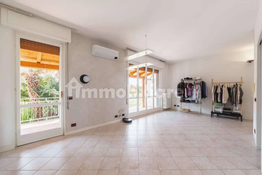 Trilocale in via Tommaso D'Aquino 7 – Cucina – Appartamento in vendita a Cittadella - Villaggio Dalmazia, Novara | Di Guida Real Estate