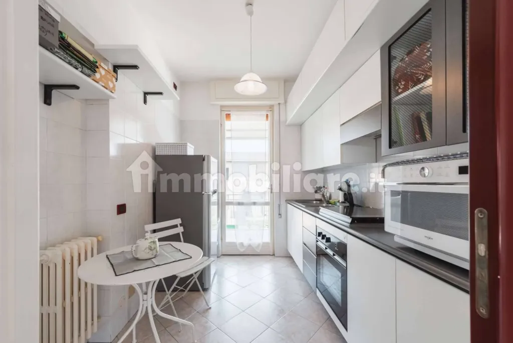 Trilocale in via Tommaso D'Aquino 7 – Cucina – Appartamento in vendita a Cittadella - Villaggio Dalmazia, Novara | Di Guida Real Estate