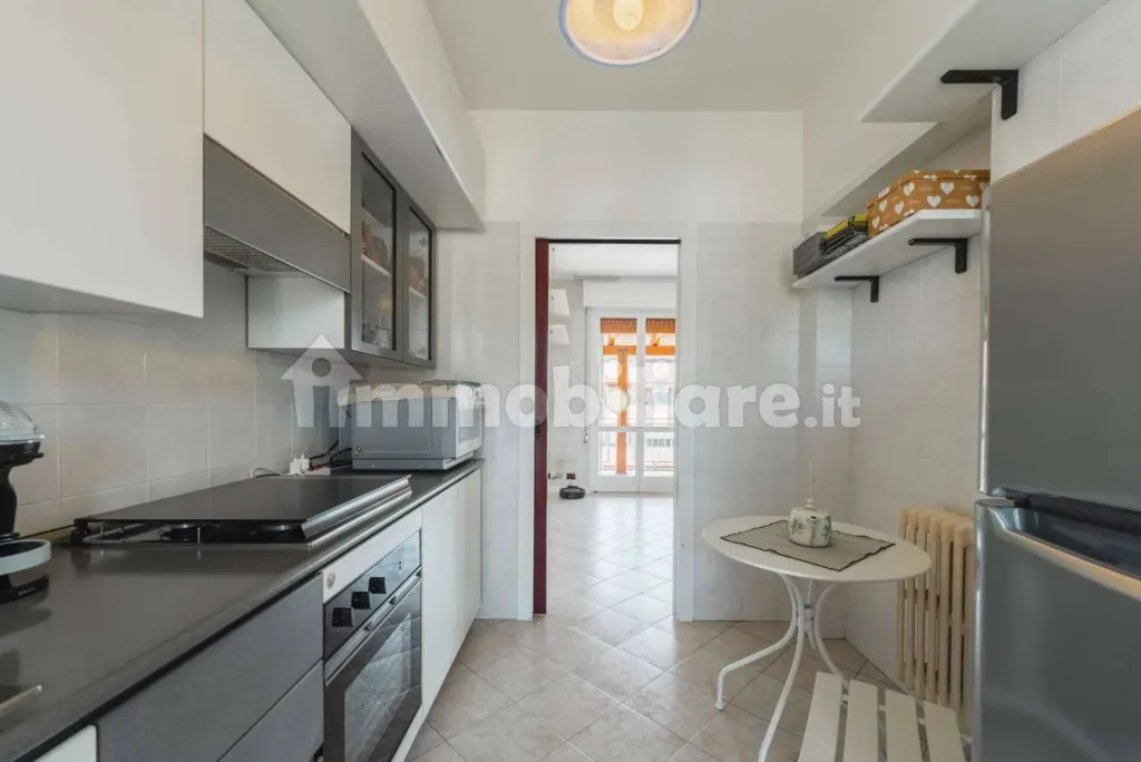 Trilocale in via Tommaso D'Aquino 7 – Cucina – Appartamento in vendita a Cittadella - Villaggio Dalmazia, Novara | Di Guida Real Estate