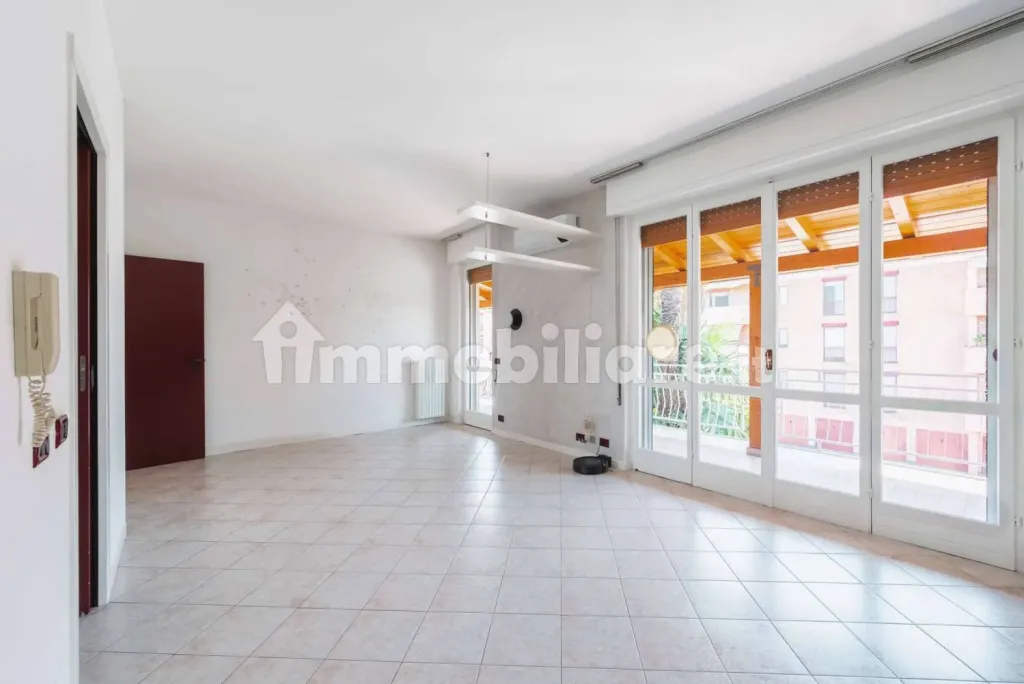 Trilocale in via Tommaso D'Aquino 7 – Cucina – Appartamento in vendita a Cittadella - Villaggio Dalmazia, Novara | Di Guida Real Estate