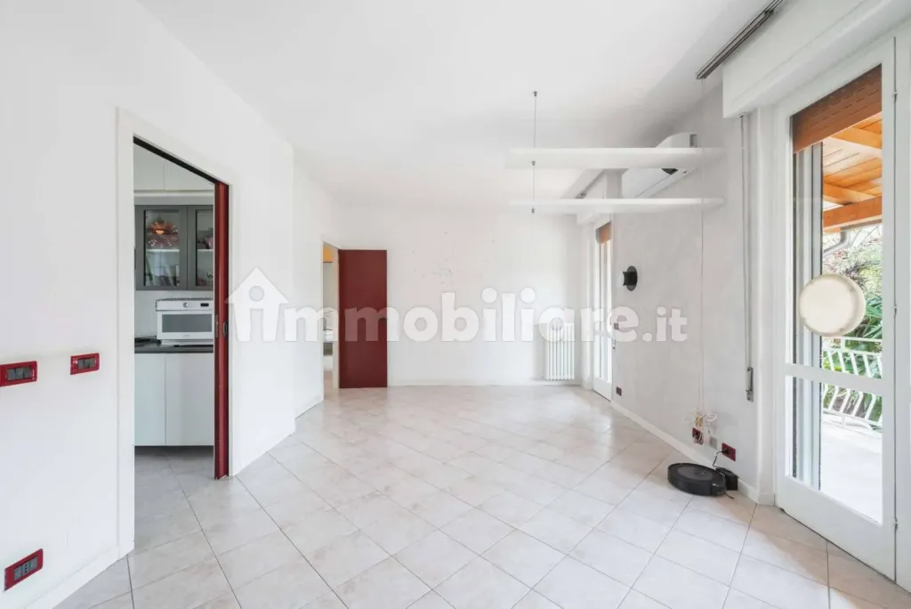 Trilocale in via Tommaso D'Aquino 7 – Cucina – Appartamento in vendita a Cittadella - Villaggio Dalmazia, Novara | Di Guida Real Estate